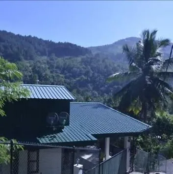 Jayathmaguest Apartment Peradeniya Homestay