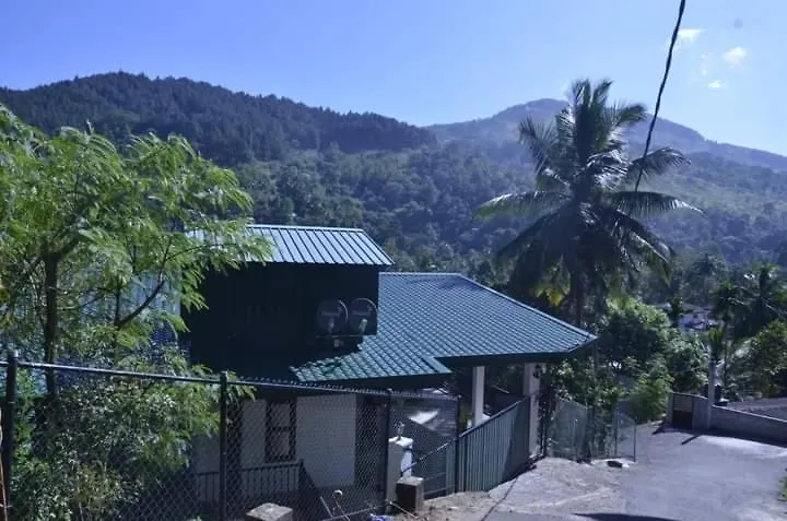 Homestay Jayathmaguest Apartment Peradeniya Sri Lanka